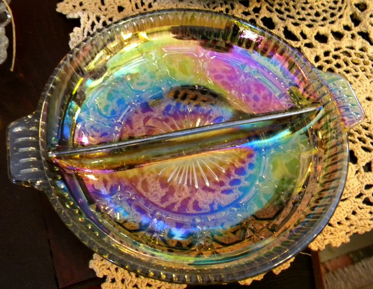 Carnival glass ©marye audet permission granted to lovetoknow