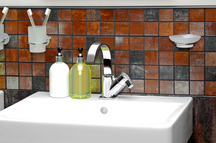 Bathroom sink