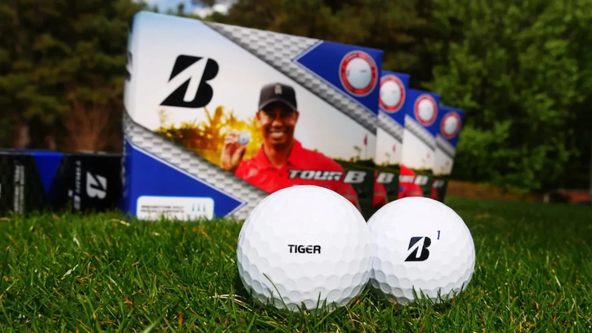 Bridgestone Ball Tour B Tiger Woods