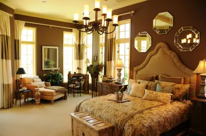 bedroom mirrored accent wall