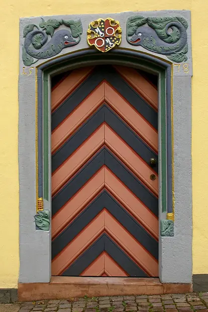 Chevron design painted door http://www.istockphoto.com/photo/fancy-ornamental-door-1950798?st=2a14b08