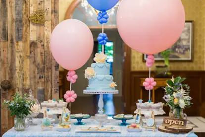 Wedding cake table with balloons