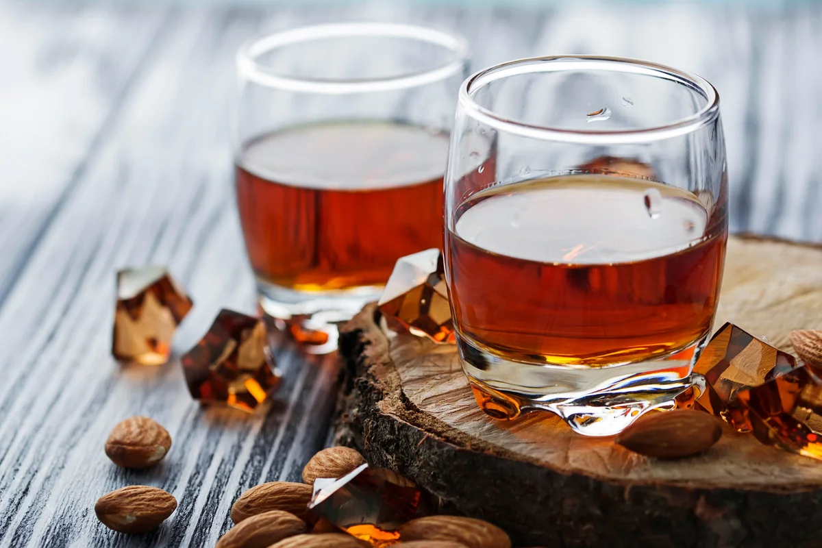 amaretto and almonds