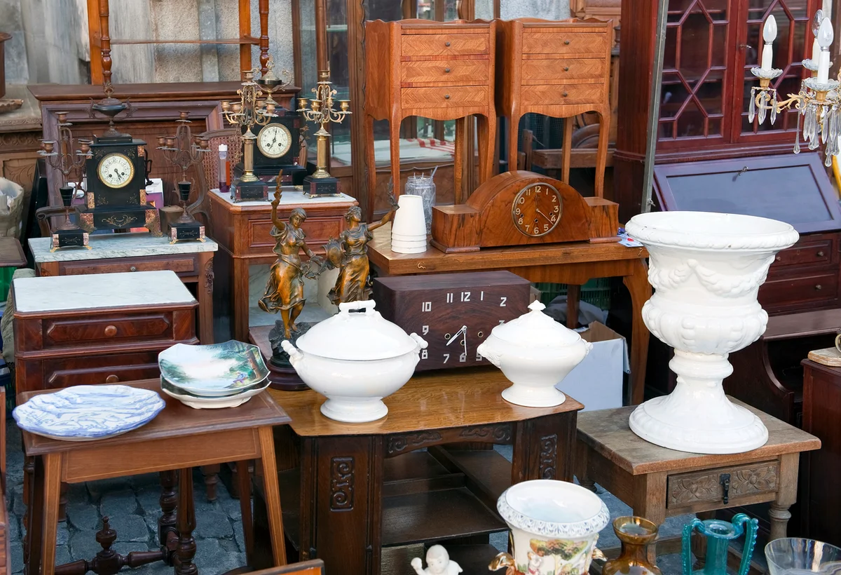 flea market antiques