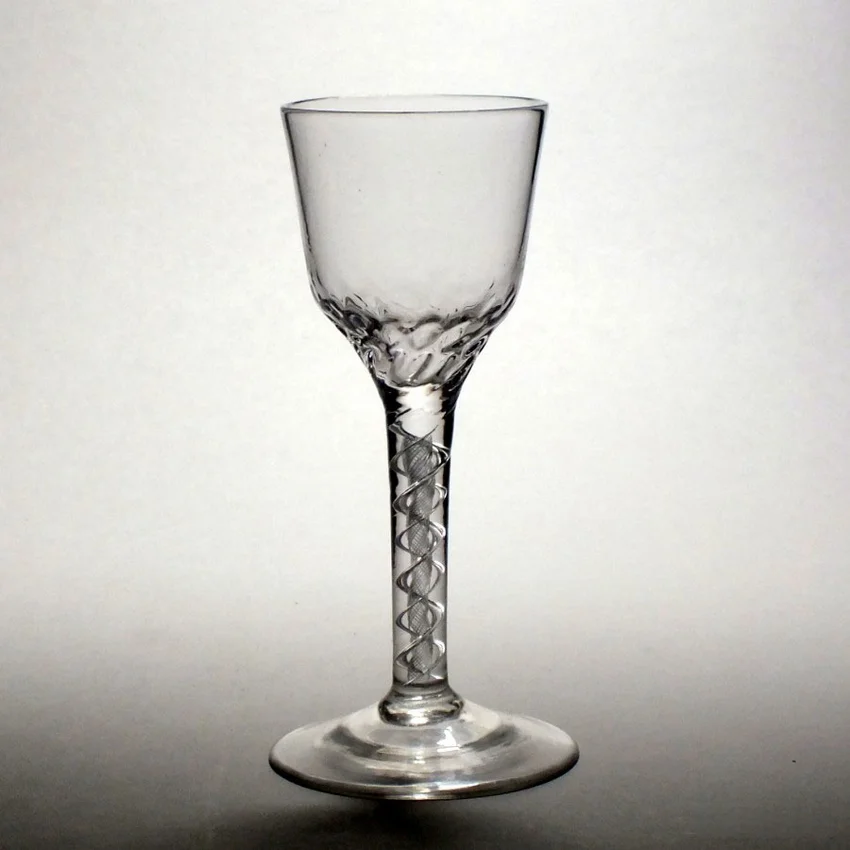 Air Twist Wine Glass