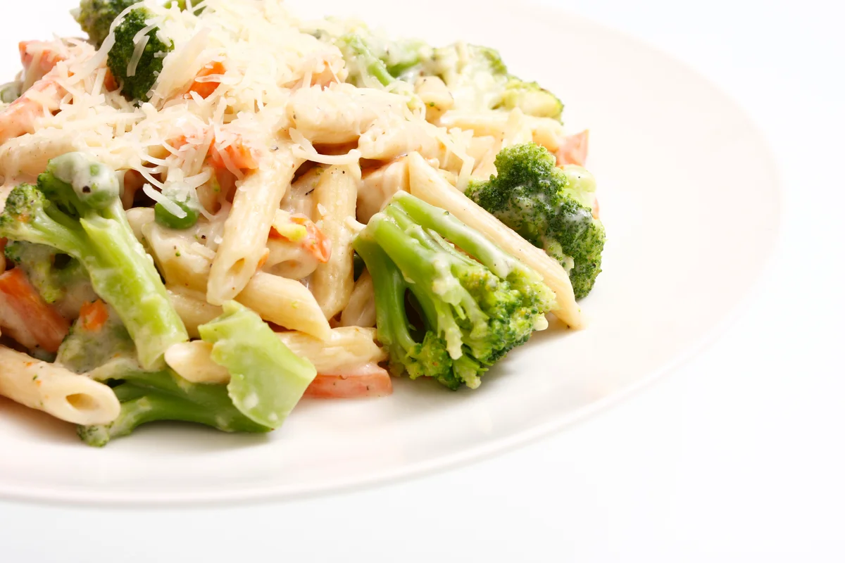 chicken and veggie alfredo