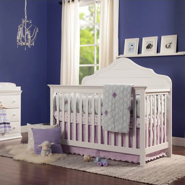 Flora 4-in-1 Convertible Crib by DaVinci