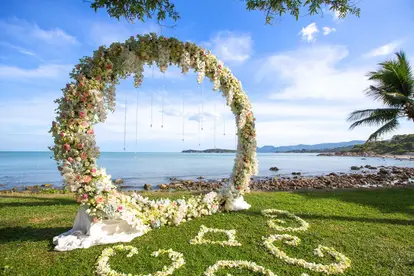 Floral sculpture at wedding by sea