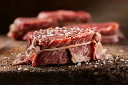 steak sitting