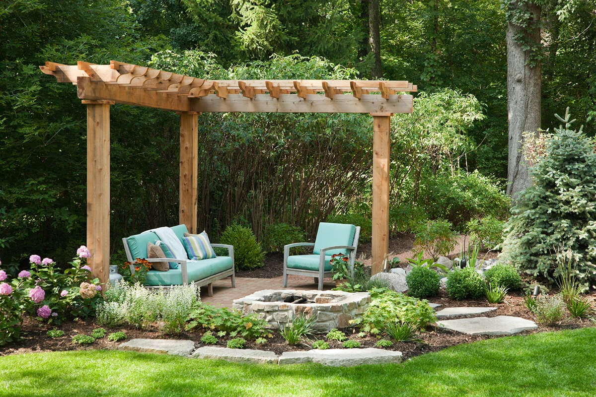 Outdoor living space with portcullis