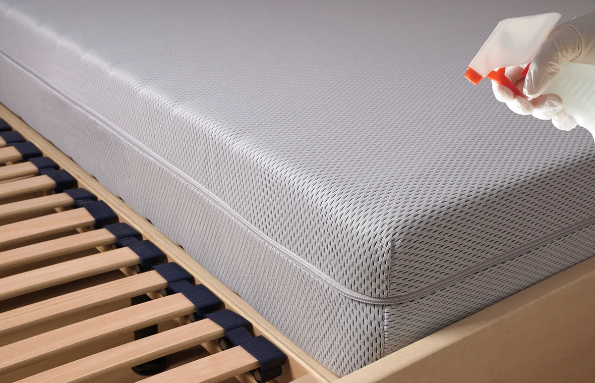 Cold Foam Mattress On Wooden Bed