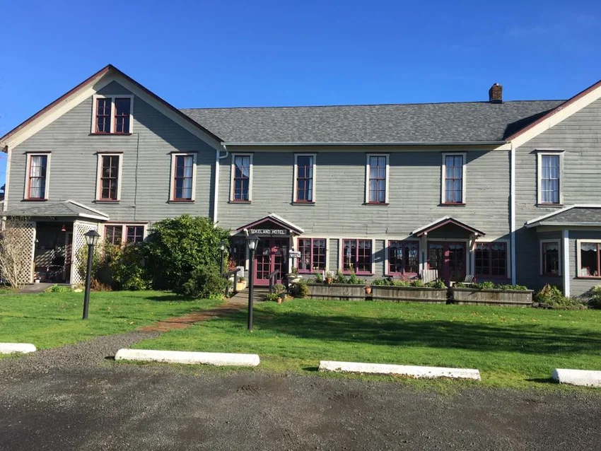 Tokeland Hotel