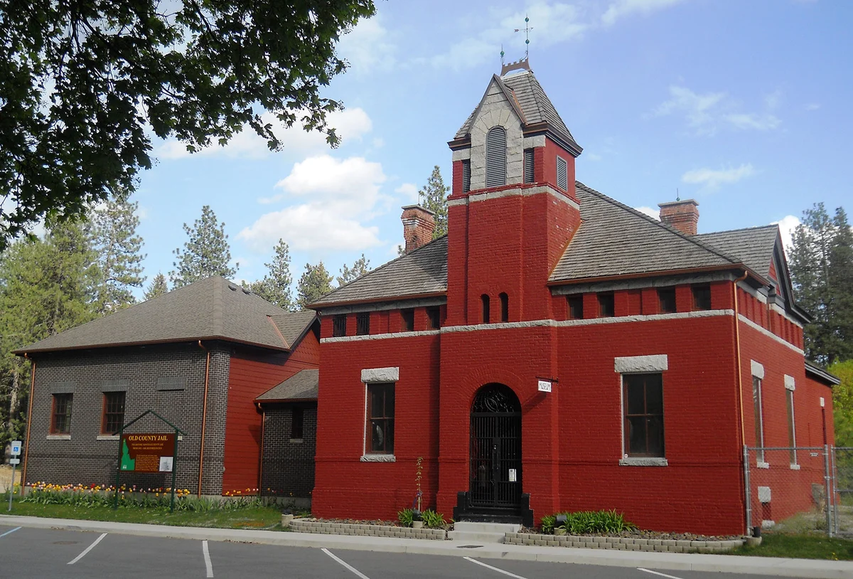 Kootenai County Jail Museum by Denisemurray1 [CC BY-SA 3.0  (https://creativecommons.org/licenses/by-sa/3.0)], from Wikimedia Commons (https://commons.wikimedia.org/wiki/File:Historic_Jail_Museum_and_Community_Room.JPG)