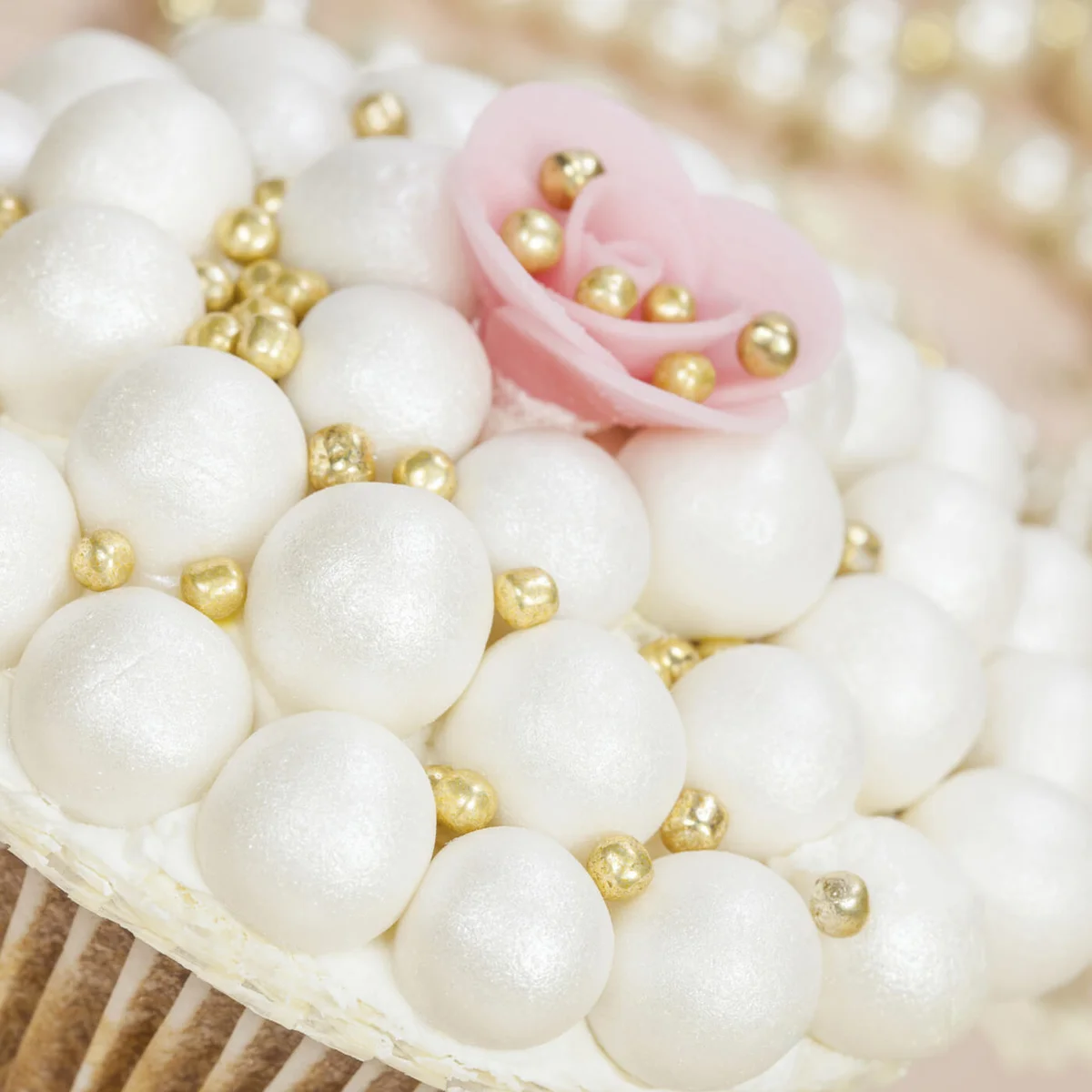 Sprinkles wedding cupcakes