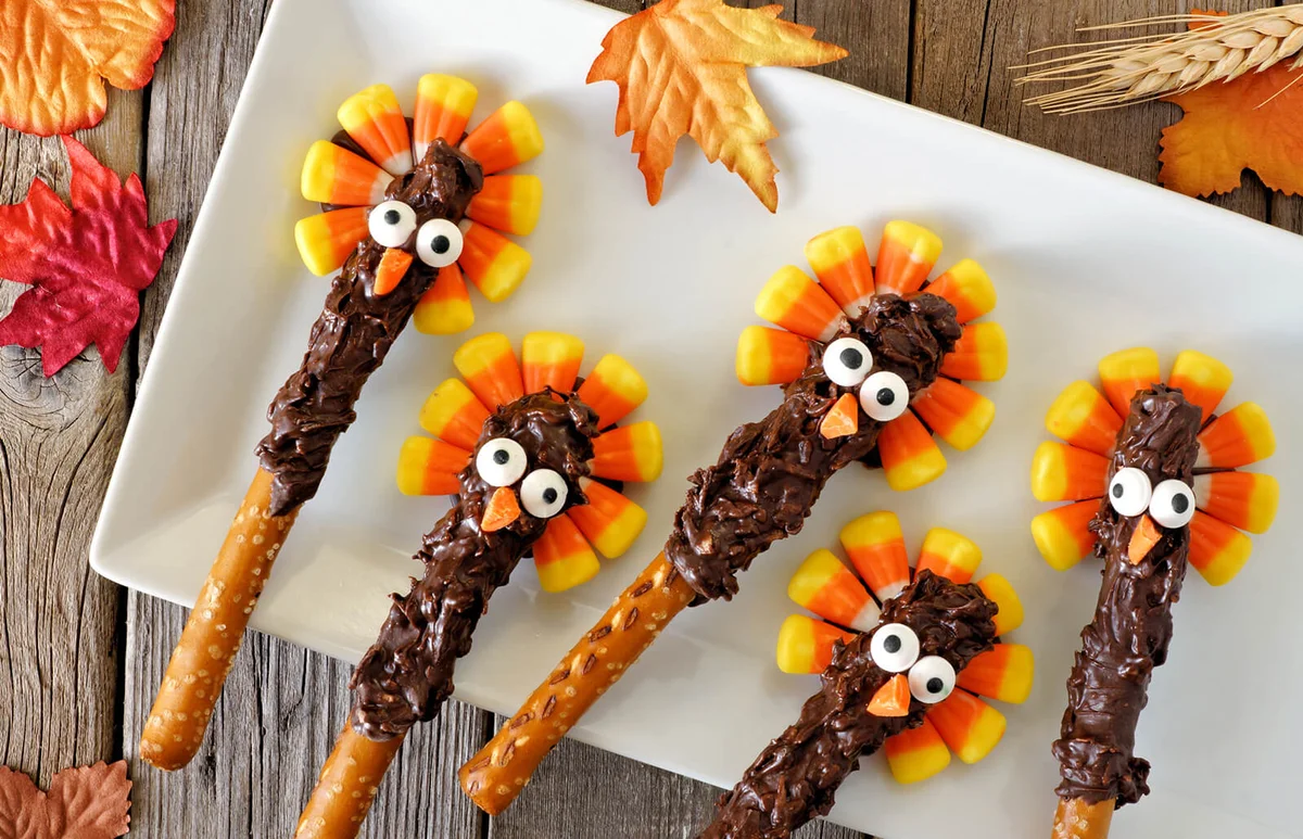 Chocolate Turkey Pretzels