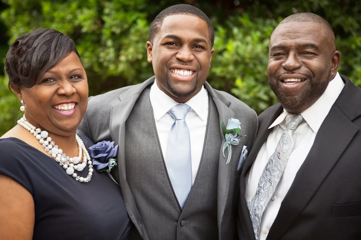Groom and his parents