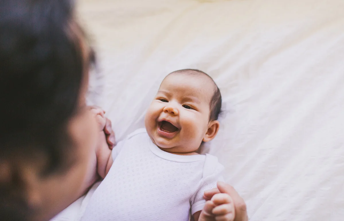 Father and newborn daughter