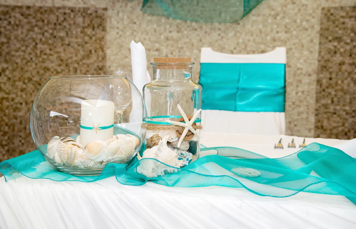 Wedding decorations tropical style