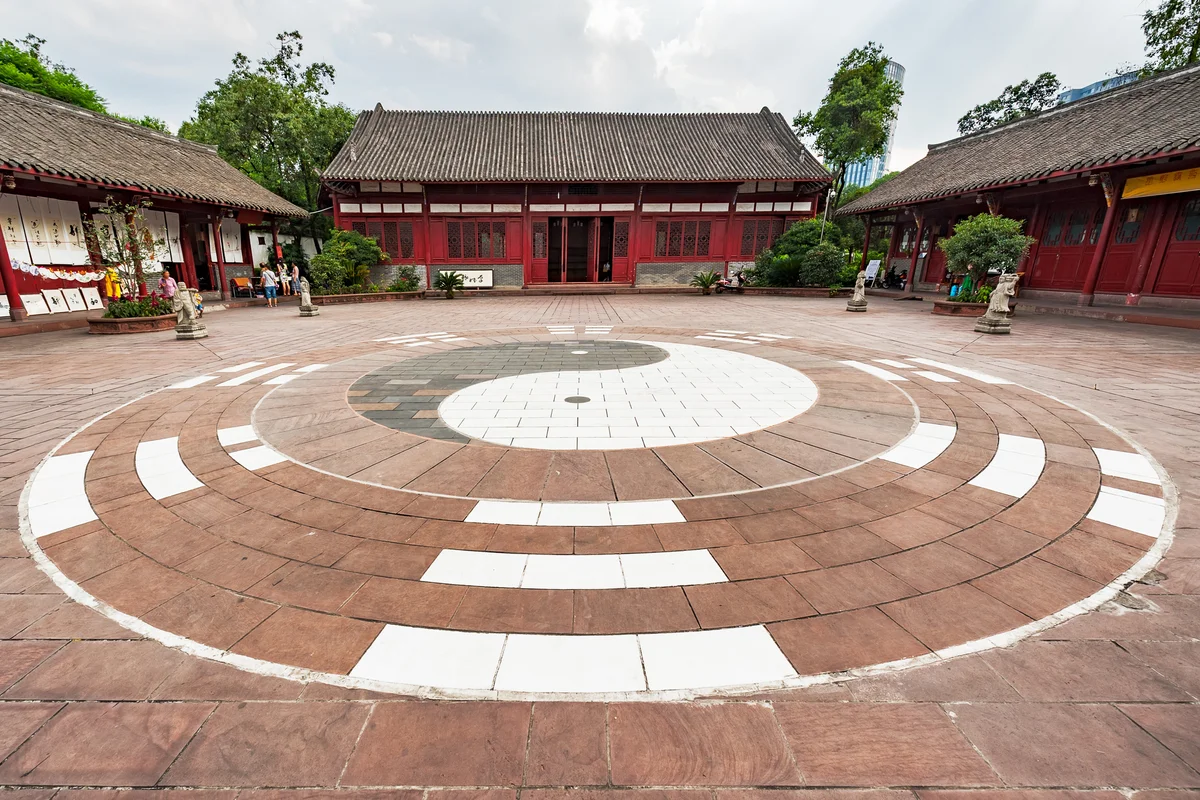Yin yang in front of a Taoist temple