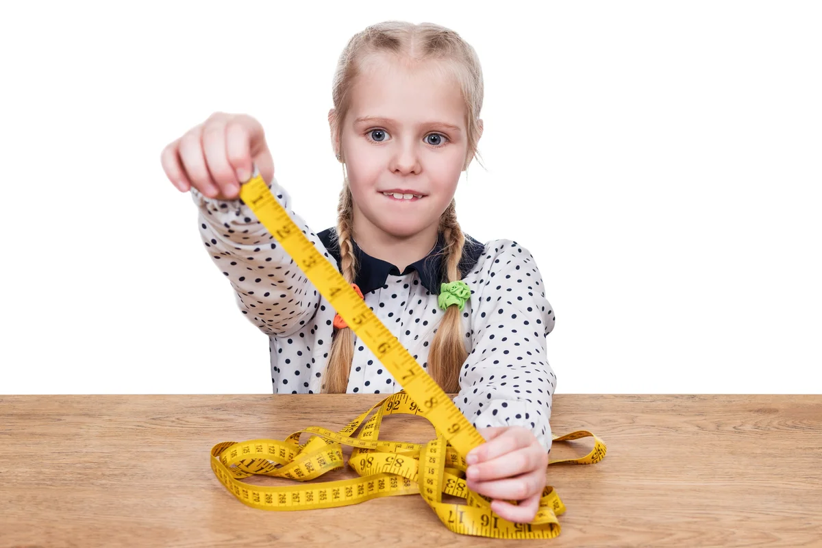 Girl doing measurements
