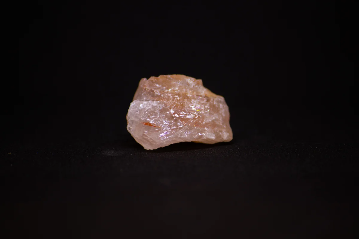 Quartz with hematite inclusions