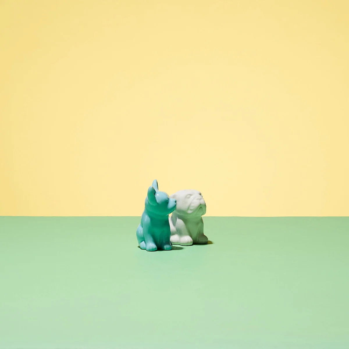 Cheerful Dog Salt and Pepper