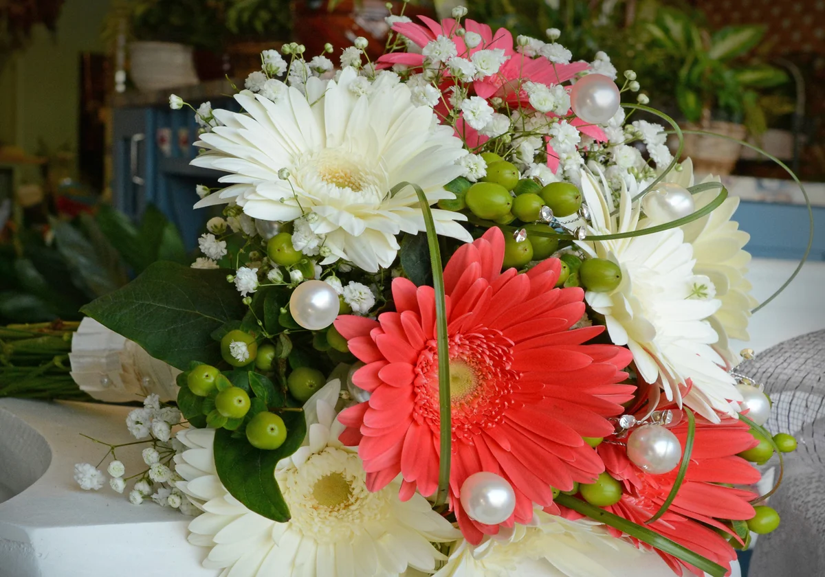 Coral, white and pink Gerbera daisy bouquet