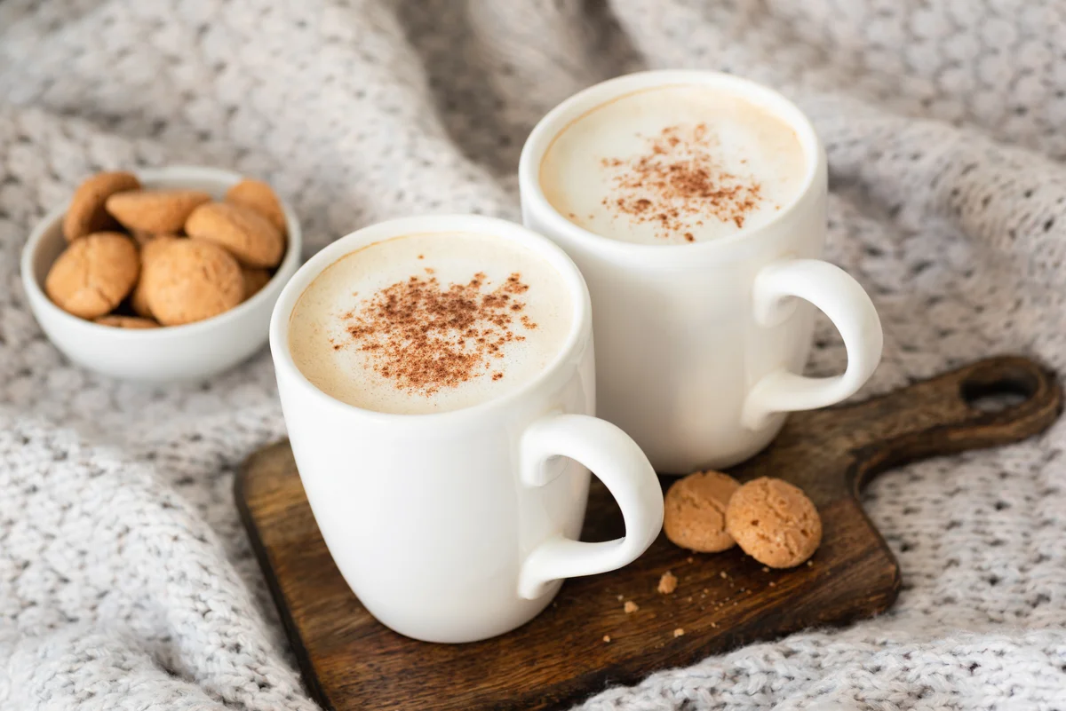 Hot pumpkin pie cocktail