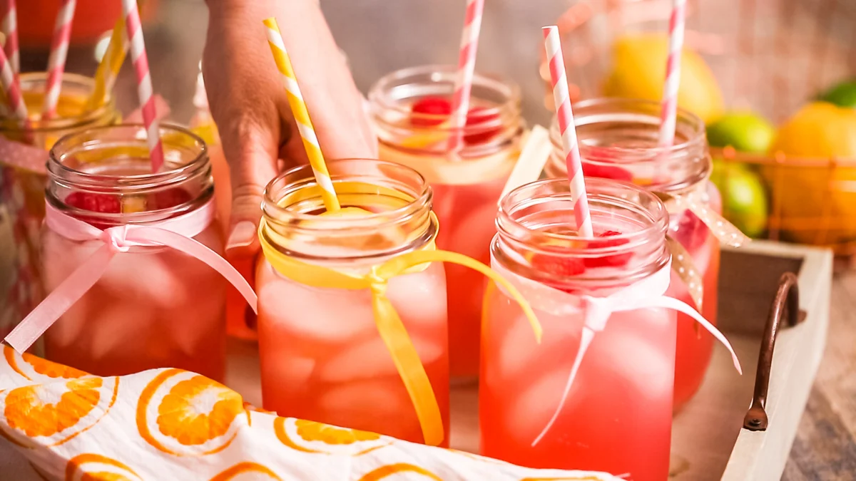 Raspberry lemonade