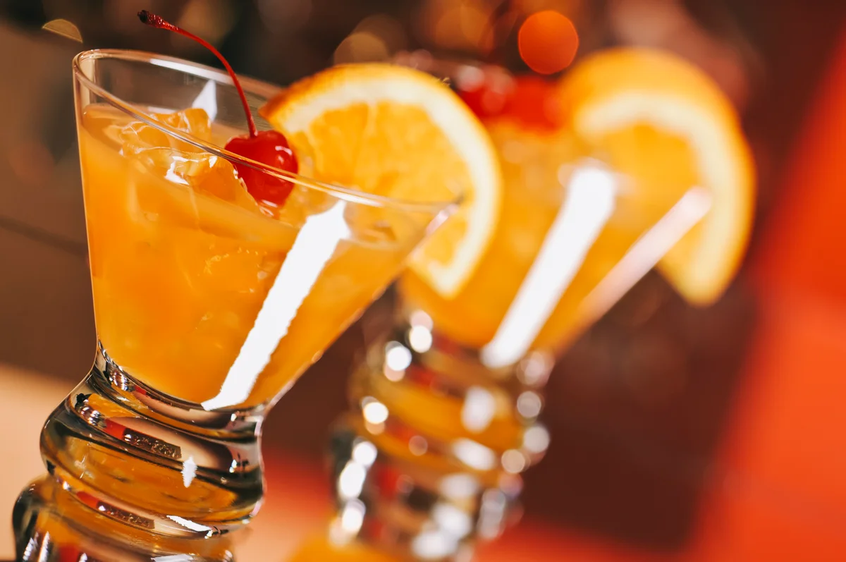 Harvey Wallbanger cocktail