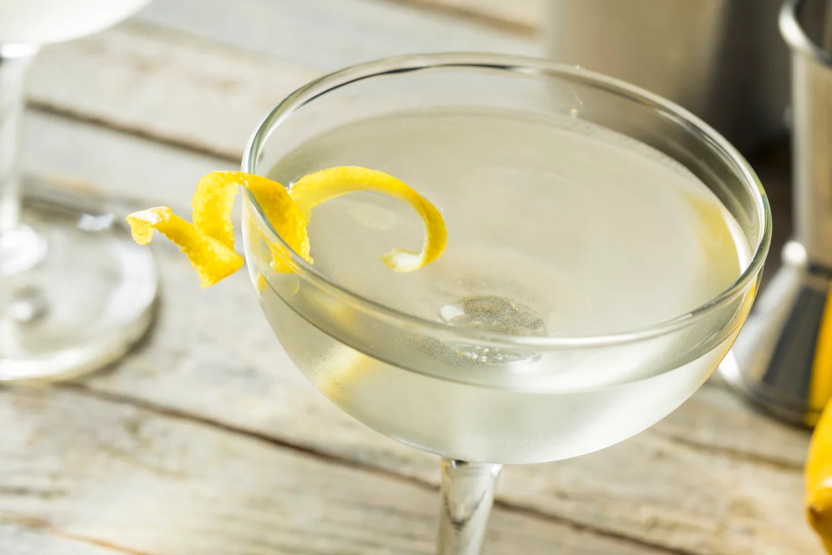Citrus sambuca martini