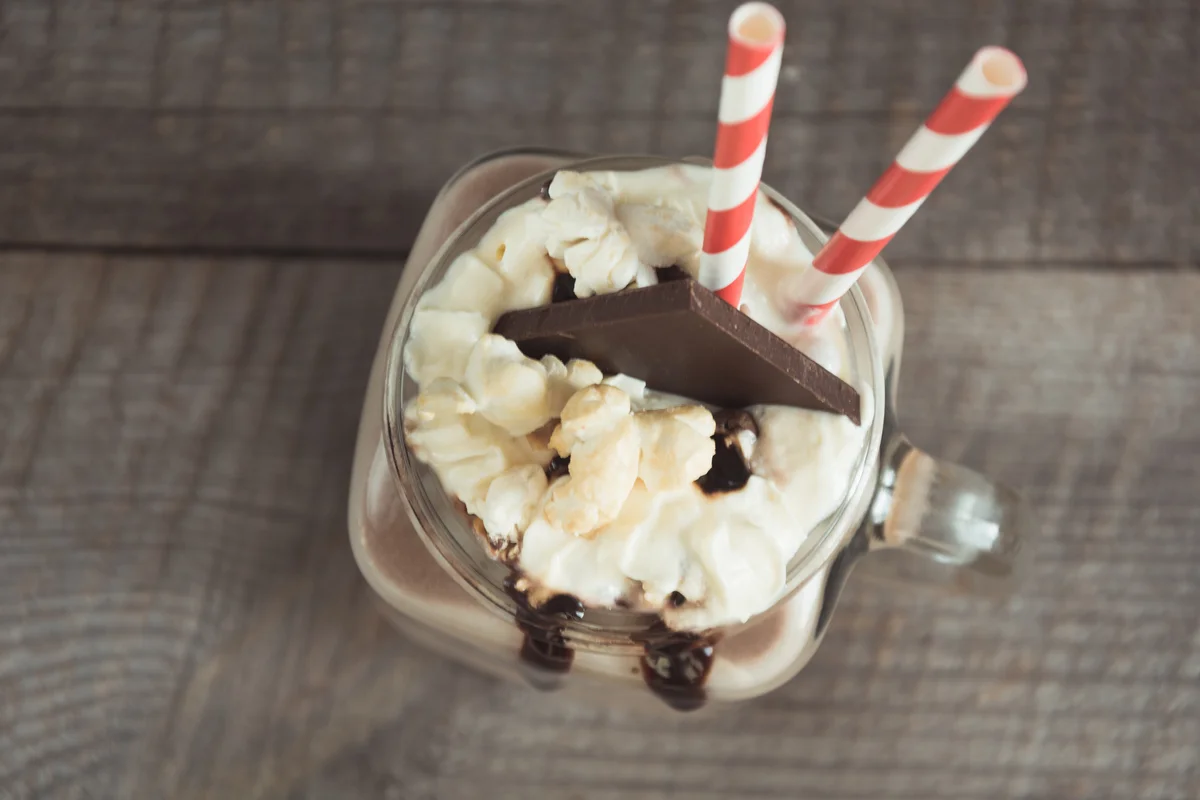 Frozen nonalcoholic hot chocolate