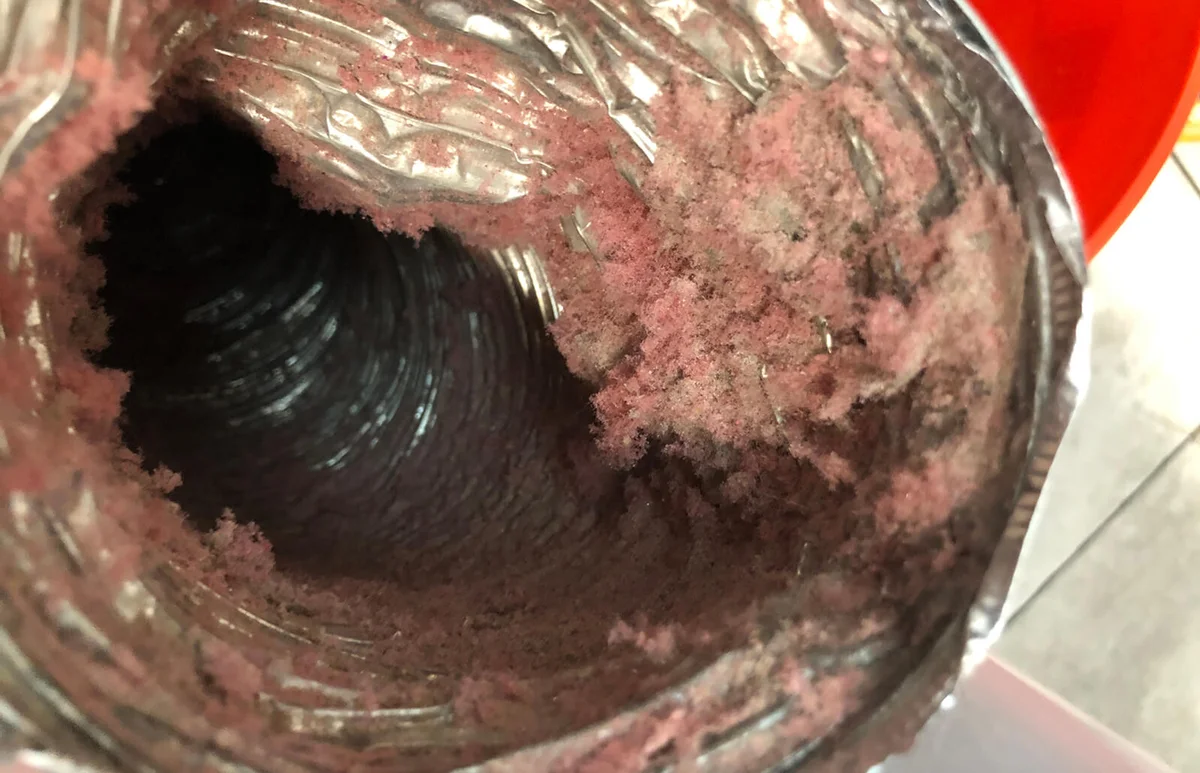Dirty aluminum air dryer duct
