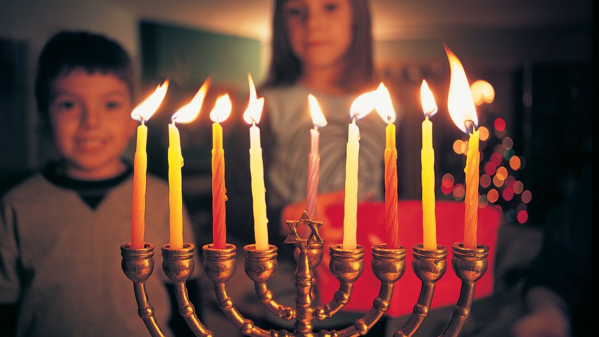 Understanding the Menorah: A Symbol of History and Faith