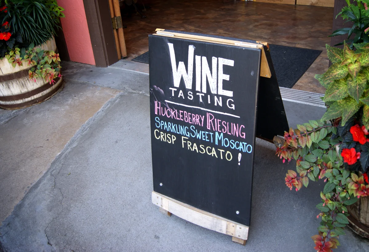 Sign with moscato