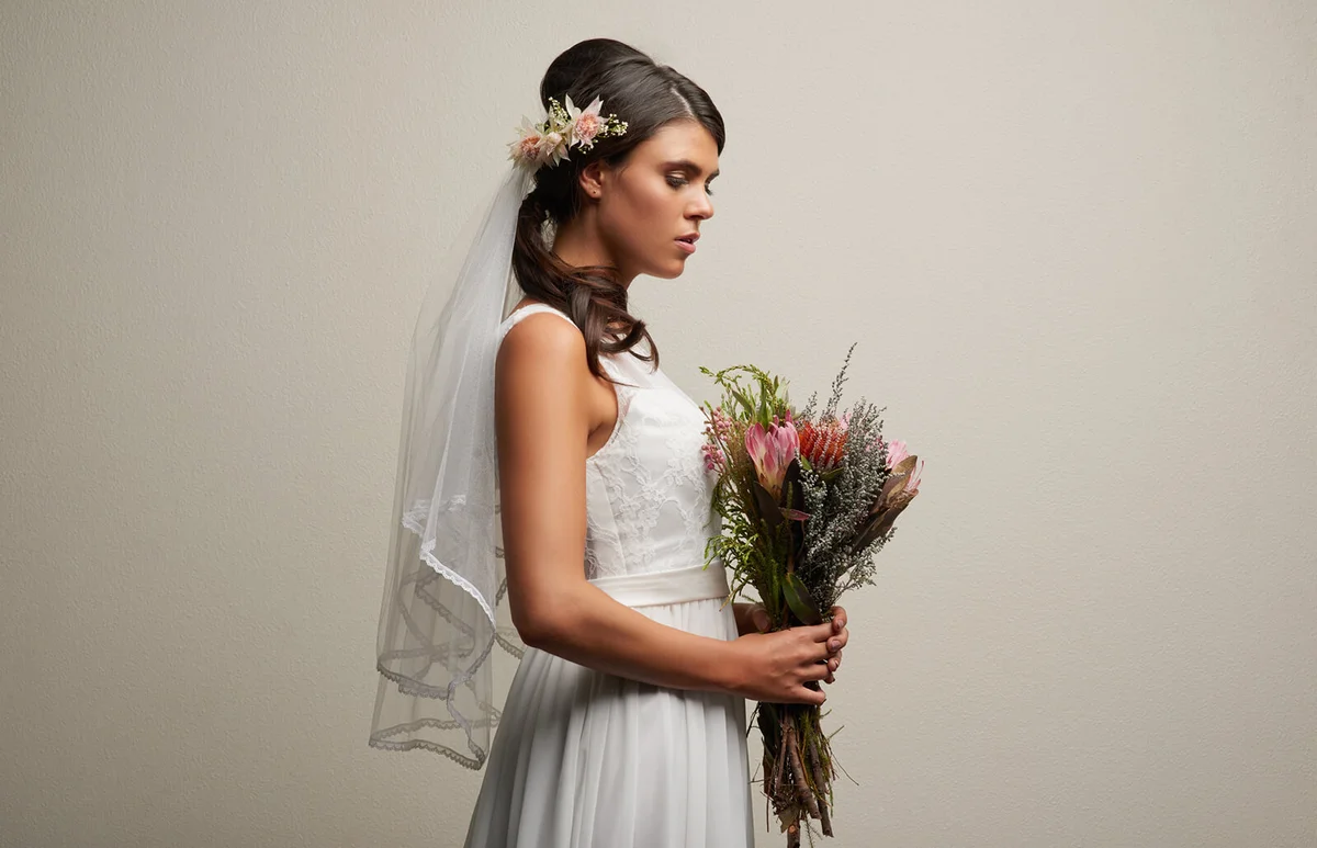 beautiful bride posing