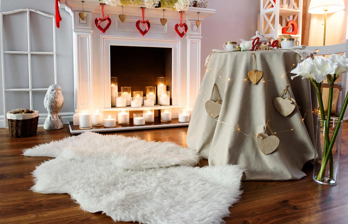 Valentine's Day Fireplace Candle Decorations