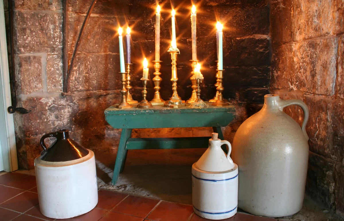 Country Candelabrum | ID 687293 © Mark J. Grenier | Dreamstime.com