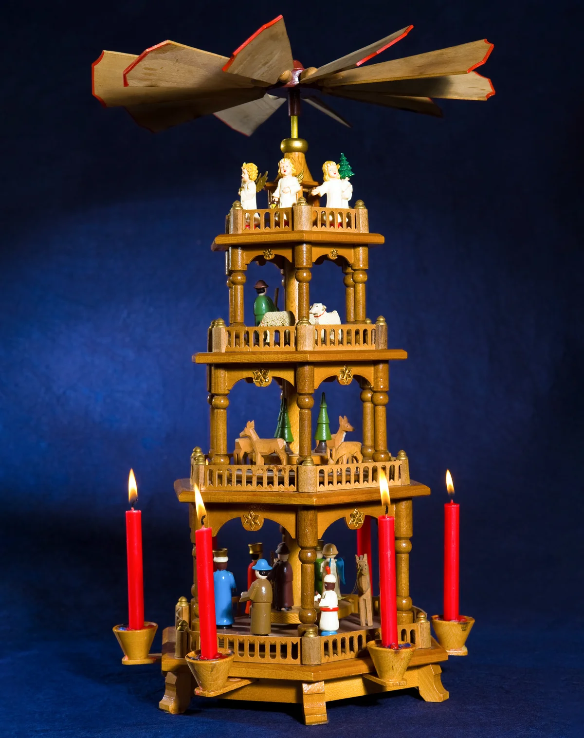 christmas pyramid