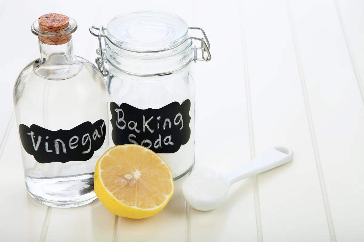 Vinegar, lemon and baking soda