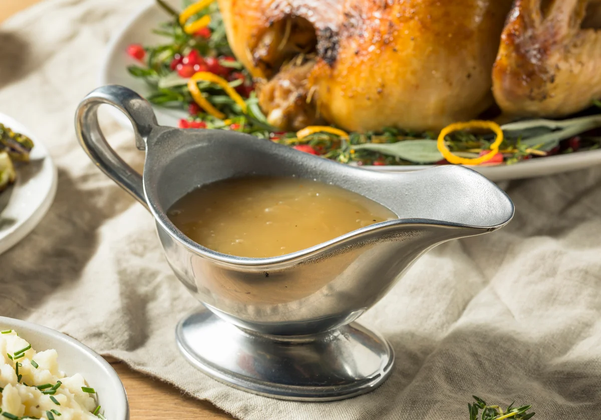 Homemade Gluten Free Turkey Gravy for Thanksgiving Dinner