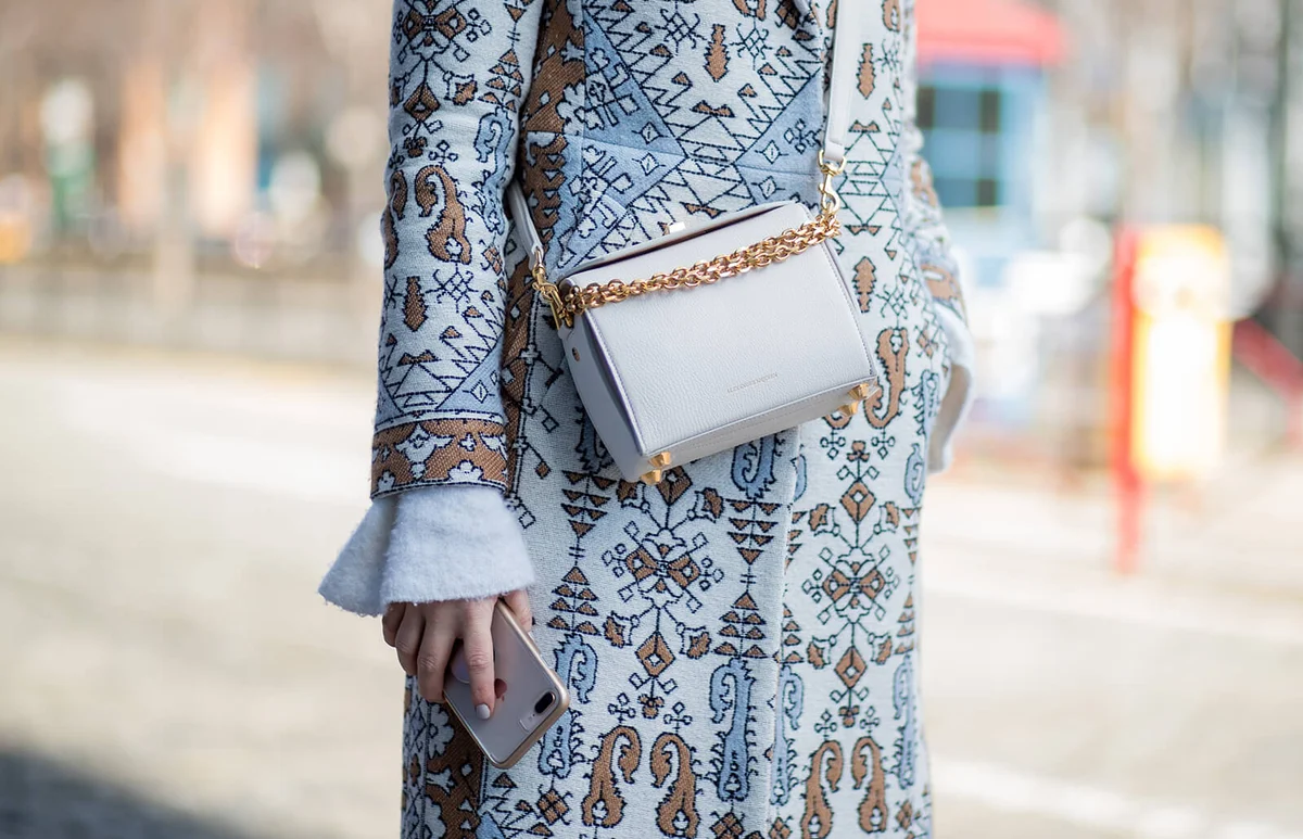 white Alexander Mc Queen bag - Getty Editorial Images