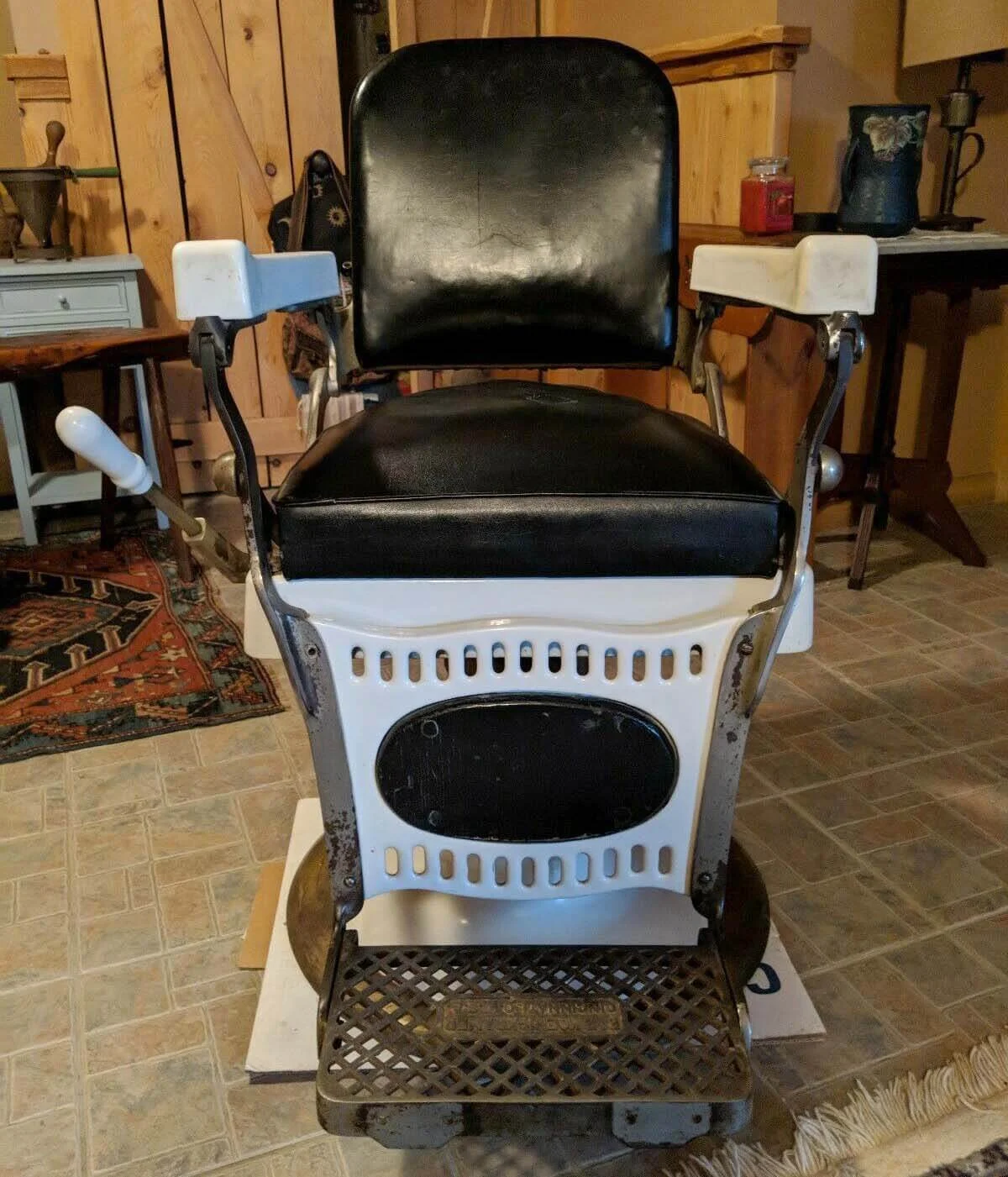 F&F Koenigkramer 1920's Hydraulic Barber Chair