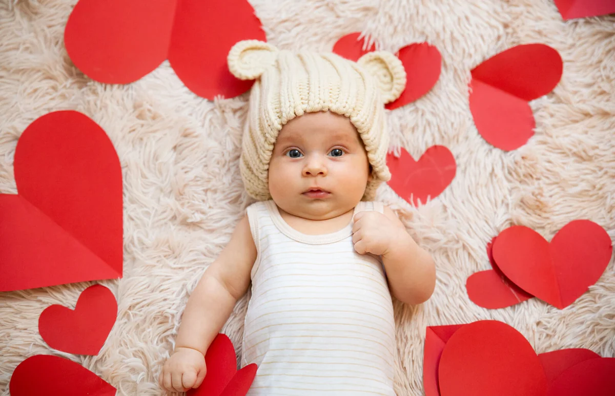 baby photoshoot with hearts