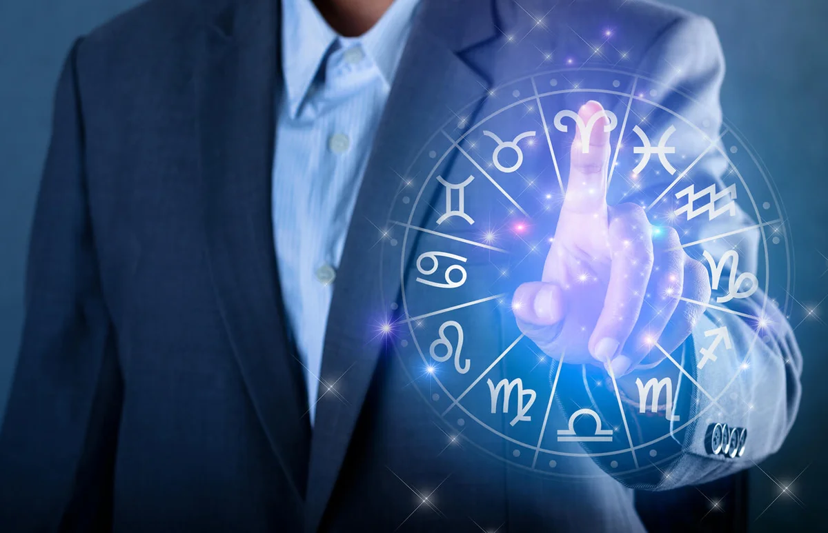 Zodiac signs inside of horoscope circle