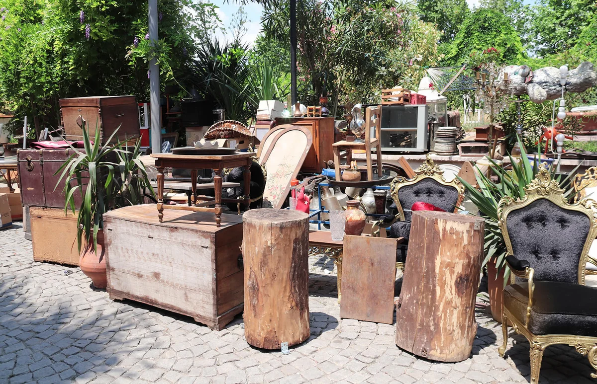 Vintage objects at the flea market outdoor