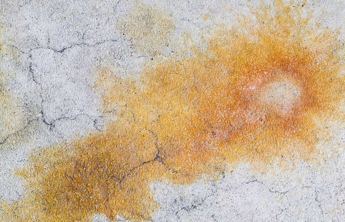 rust stain on a garage floor