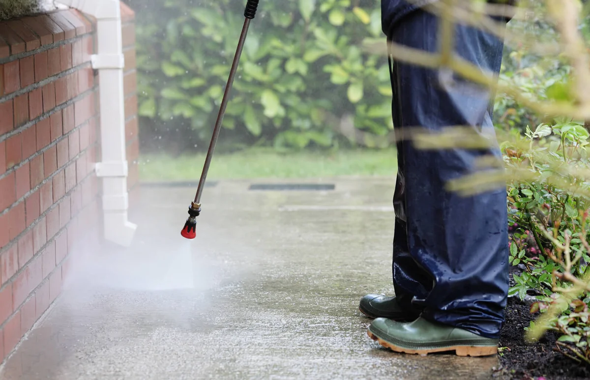Cleaning path way with power pressure system
