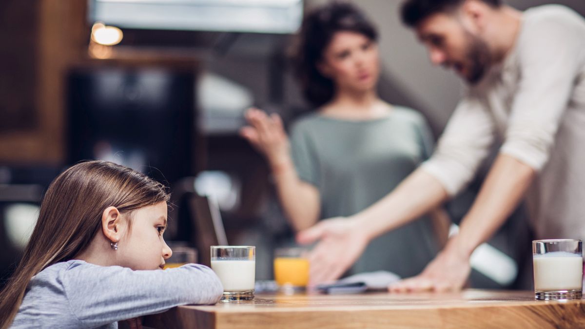 Understanding 6 Dysfunctional Family Roles and Their Impact