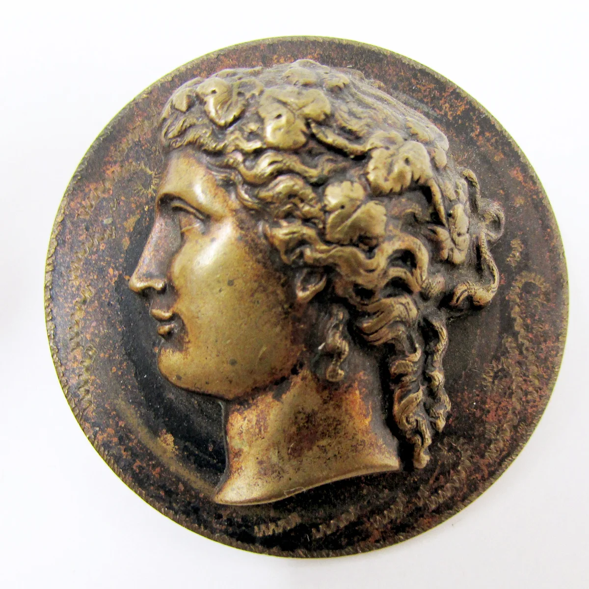 Victorian Apollo Button